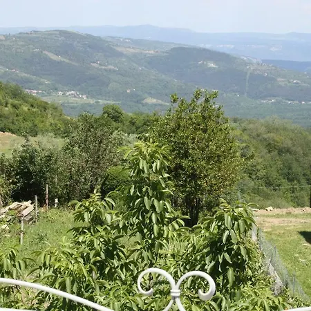 Terra Mirna - Urlaub Fuer Sinne Vikendica
