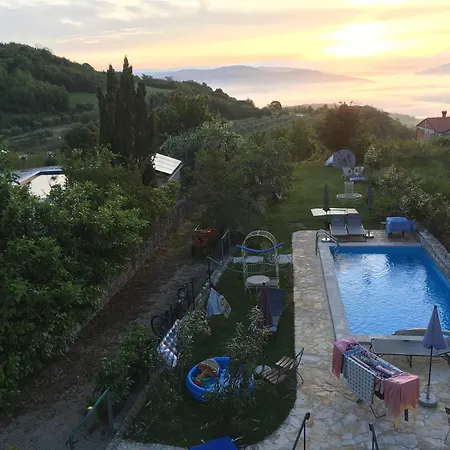 Terra Mirna Holiday home